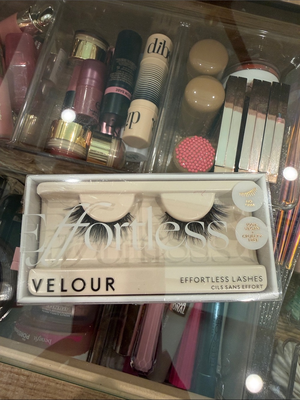 Velour Effortless Lashes — Black Dramatic Volume